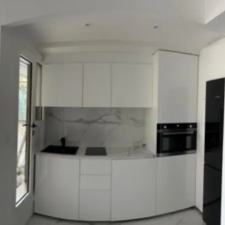 Ref Gray - Palmes D'or Properties